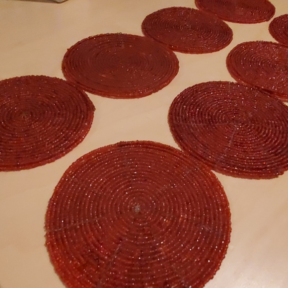 🆕️ Handmade Beaded Red Coasters set - Picture 2 of 3